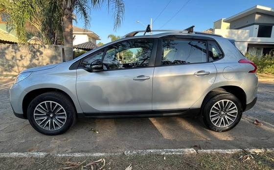 PEUGEOT 2008 1.6 16V FLEX ALLURE 4P AUTOMÁTICO